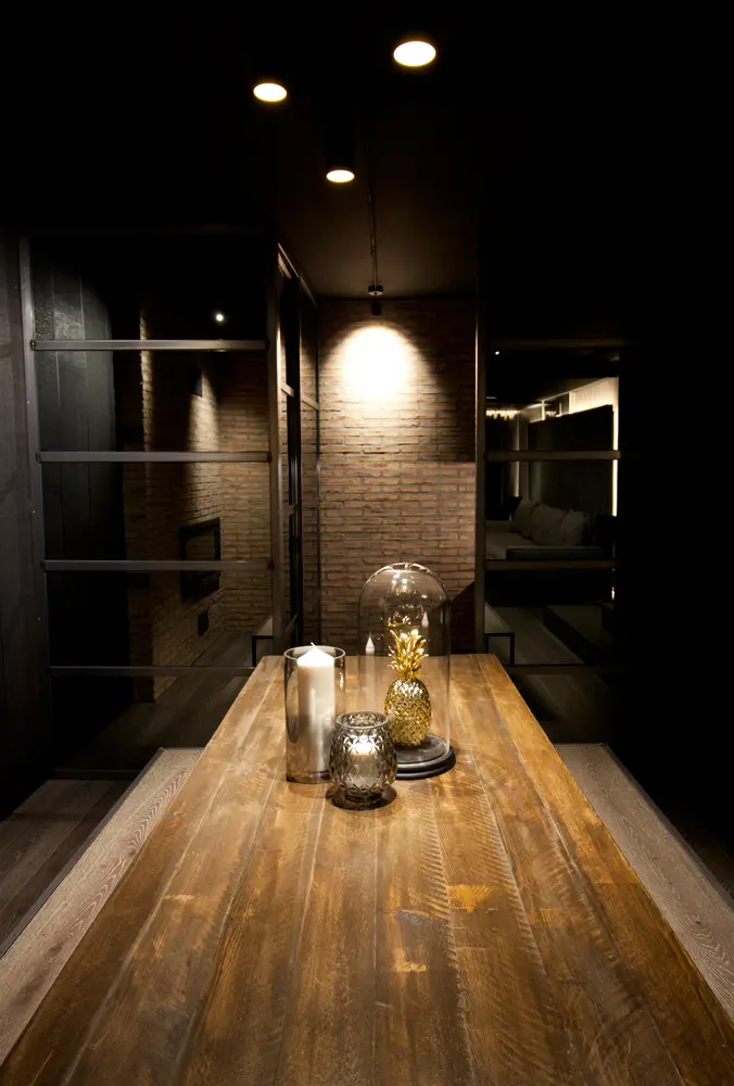 Proyecto De Interiorismo En Residencias | Bodega Masculina | 07