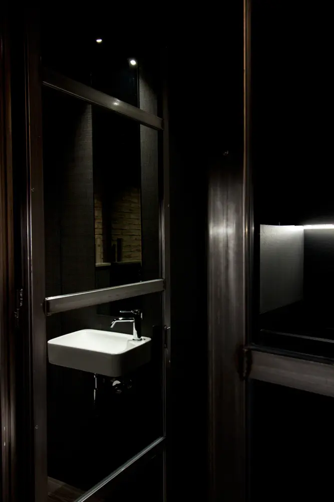 Proyecto De Interiorismo En Residencias | Bodega Masculina | 09