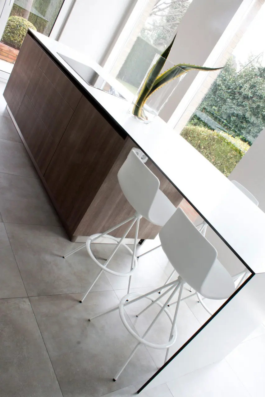 Proyecto De Interiorismo En Residencias | Cocina Con Luz | 02