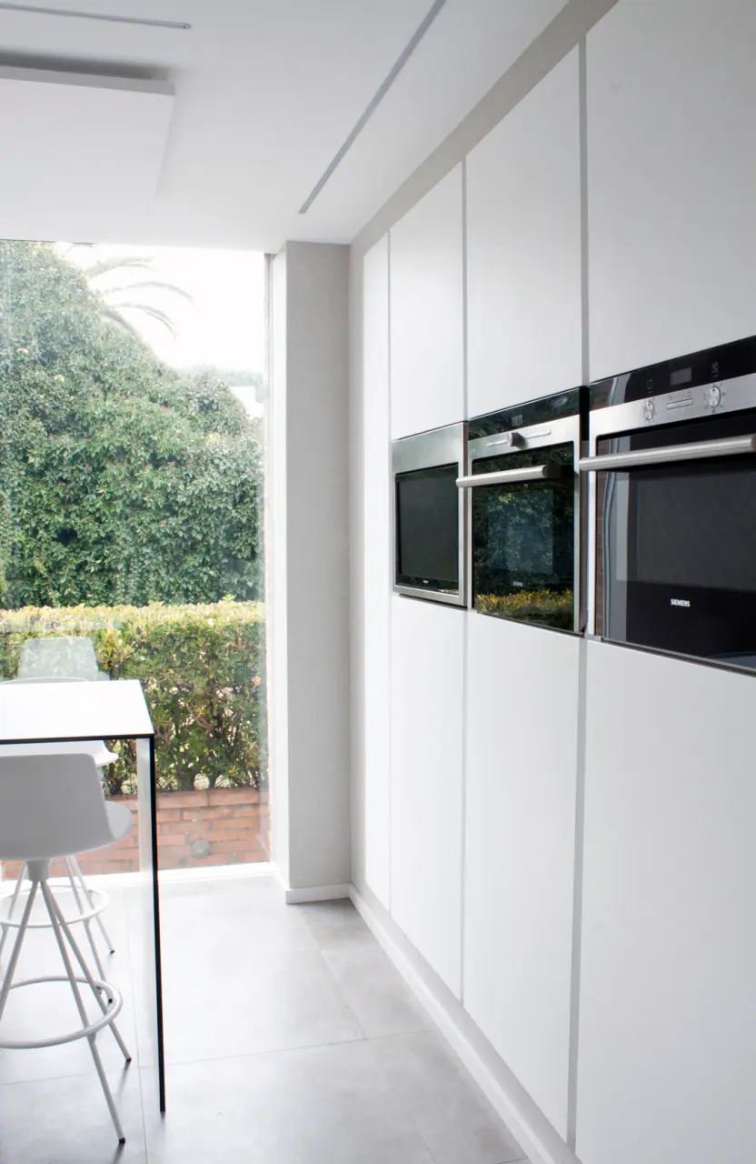 Proyecto De Interiorismo En Residencias | Cocina Con Luz | 03