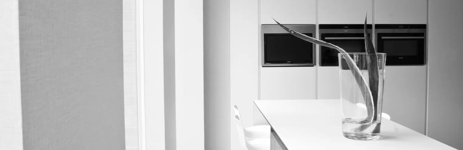 Proyecto De Interiorismo En Residencias | Cocina Con Luz | 09