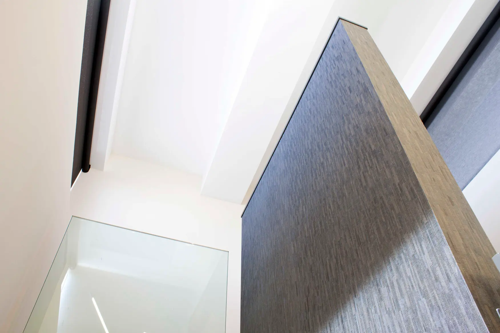 Proyecto De Interiorismo En Residencias | Escalera | 2