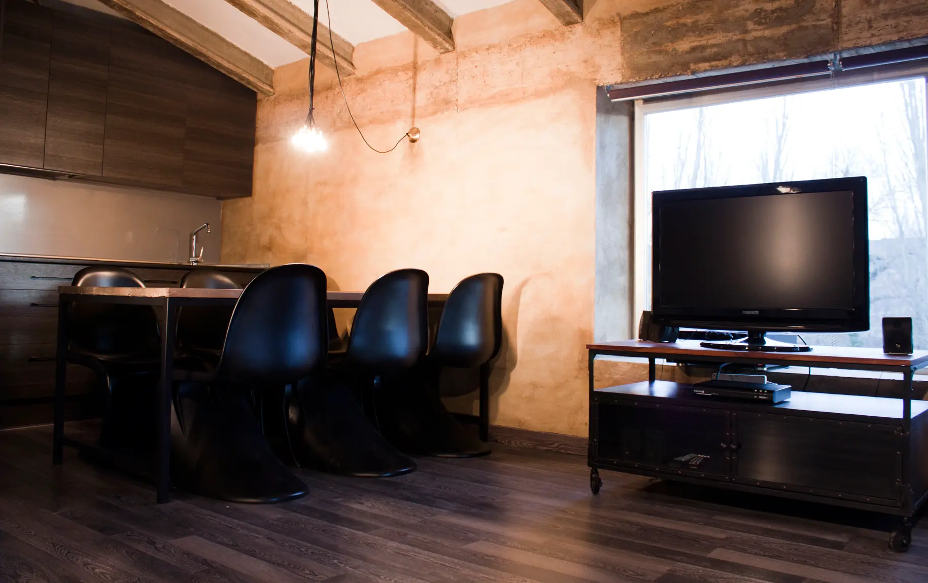 Proyecto De Interiorismo En Residencias | Loft Rustico | 03