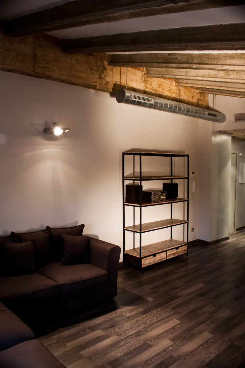 Proyecto De Interiorismo En Residencias | Loft Rustico | 07